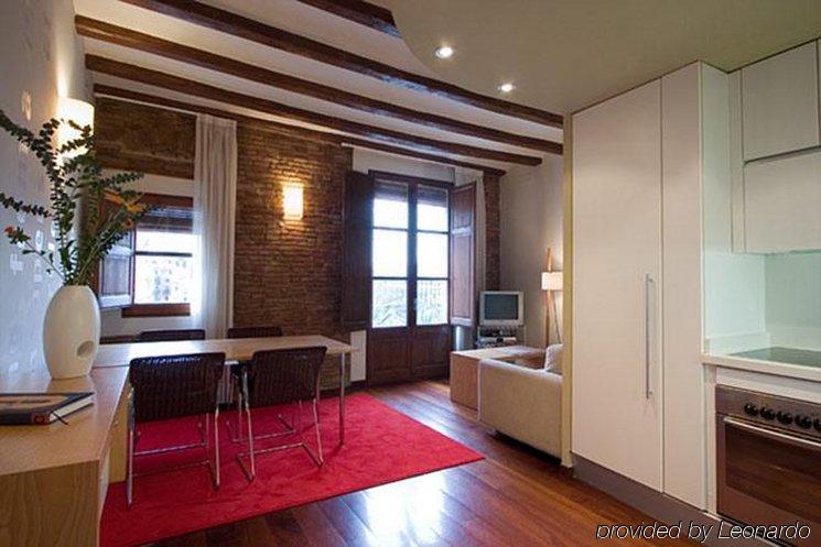Apartamentos La Casa De Les Lletres Βαρκελώνη Δωμάτιο φωτογραφία